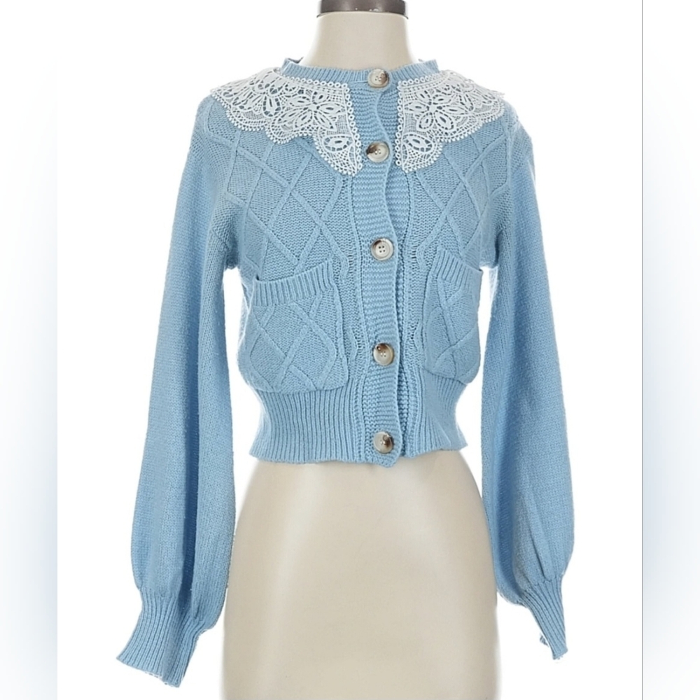 ​Papaya Blue Cable Knit Cropped Cardigan‎ with Lace Collar Size S